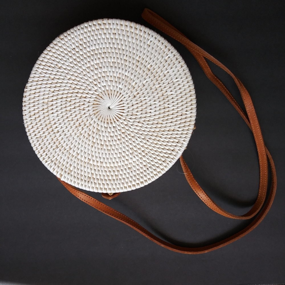 NEW HANDCRAFTED RATTAN CROSSBODY BAG PURSE - Picture 7 of 9